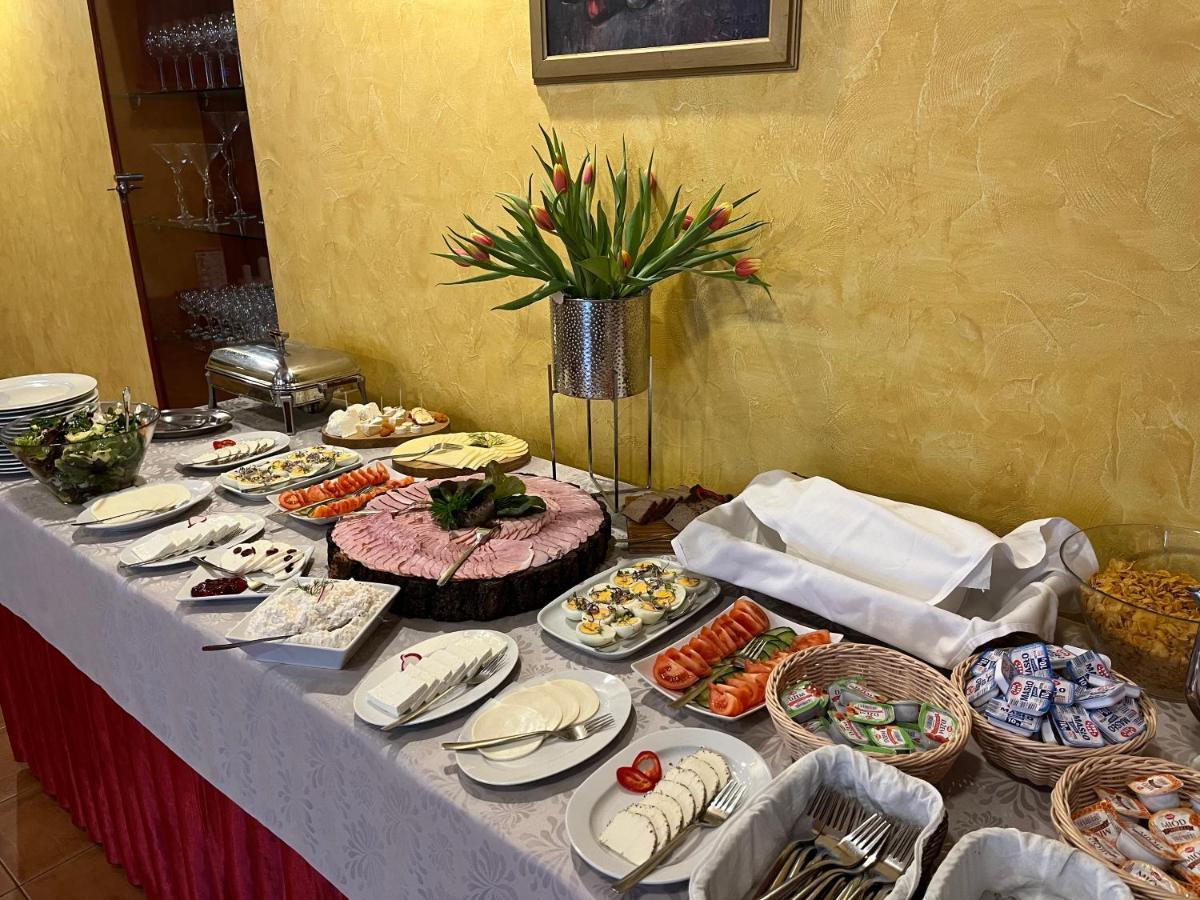 Bajka Hotel Krynica Zdroj Bagian luar foto